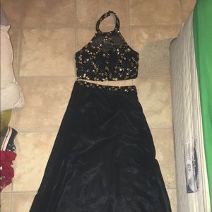 Prom and formal dress